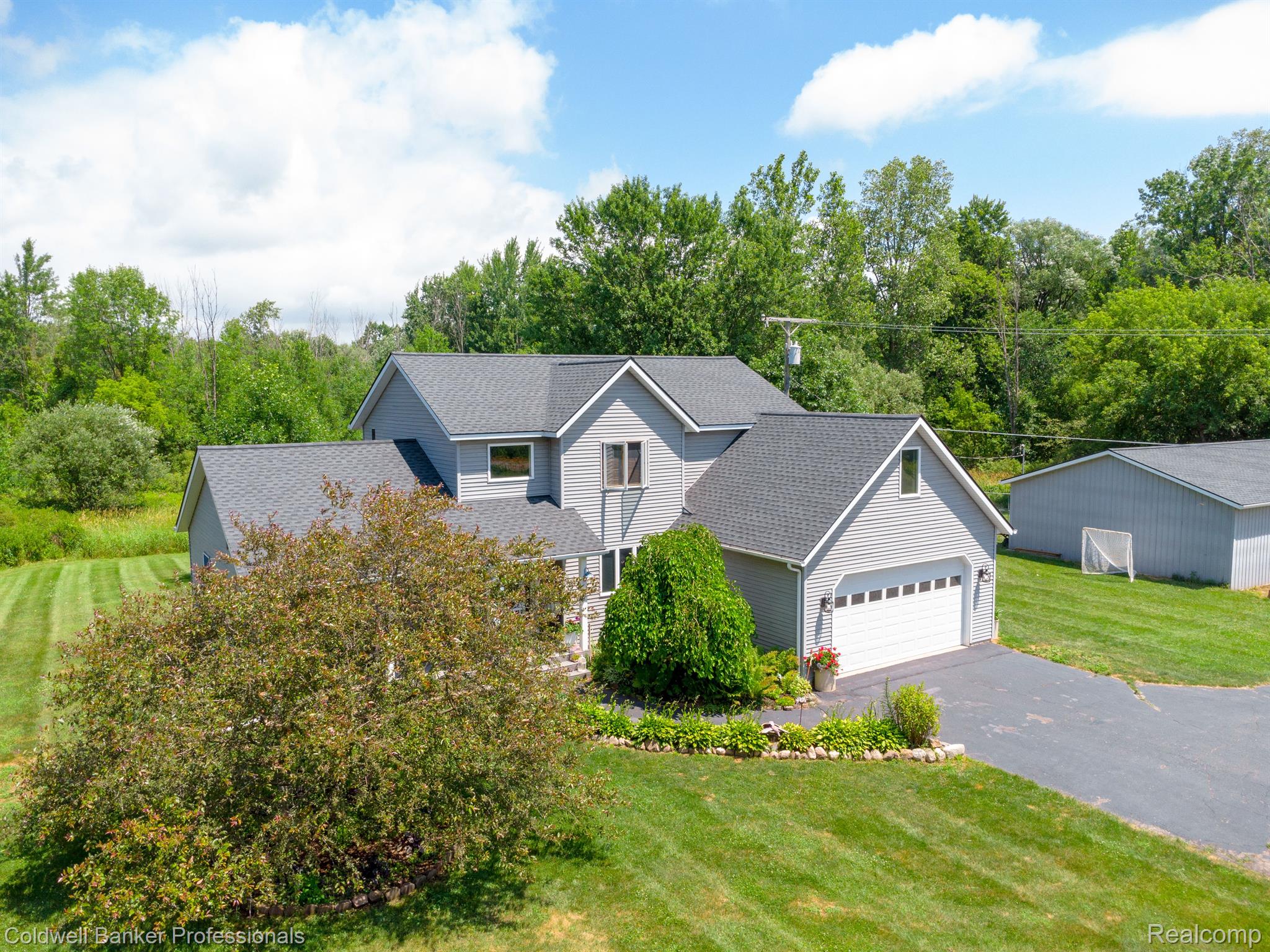 382 Angle Road Lapeer, MI 48446 - Photo 55 of 61 Gallery Image 55