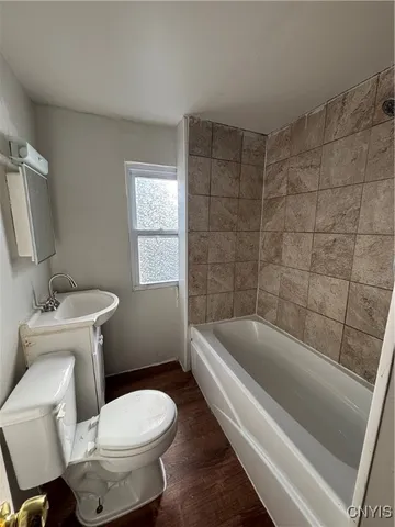 $1,500 | 1020 Academy Street, Watertown, NY 13601