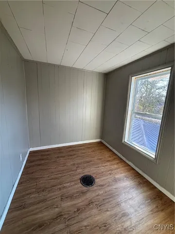 $1,500 | 1020 Academy Street, Watertown, NY 13601