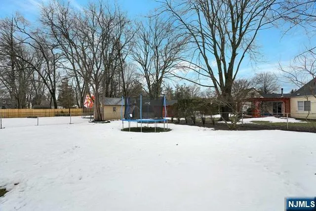 $4,000 | 16 Brookside Avenue, Pompton Plains, NJ 07444