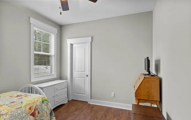 $2,200 | 112 Meadowbrook Court, Cedar Point, NC 28584