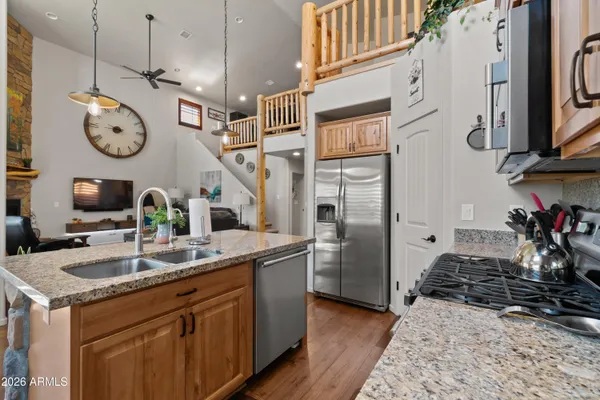 $595,000 | 2540 West Waters Edge Lane, Lakeside, AZ 85929