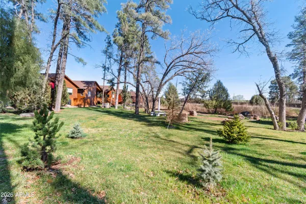 $595,000 | 2540 West Waters Edge Lane, Lakeside, AZ 85929