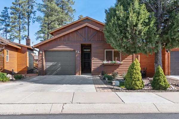 $595,000 | 2540 West Waters Edge Lane, Lakeside, AZ 85929