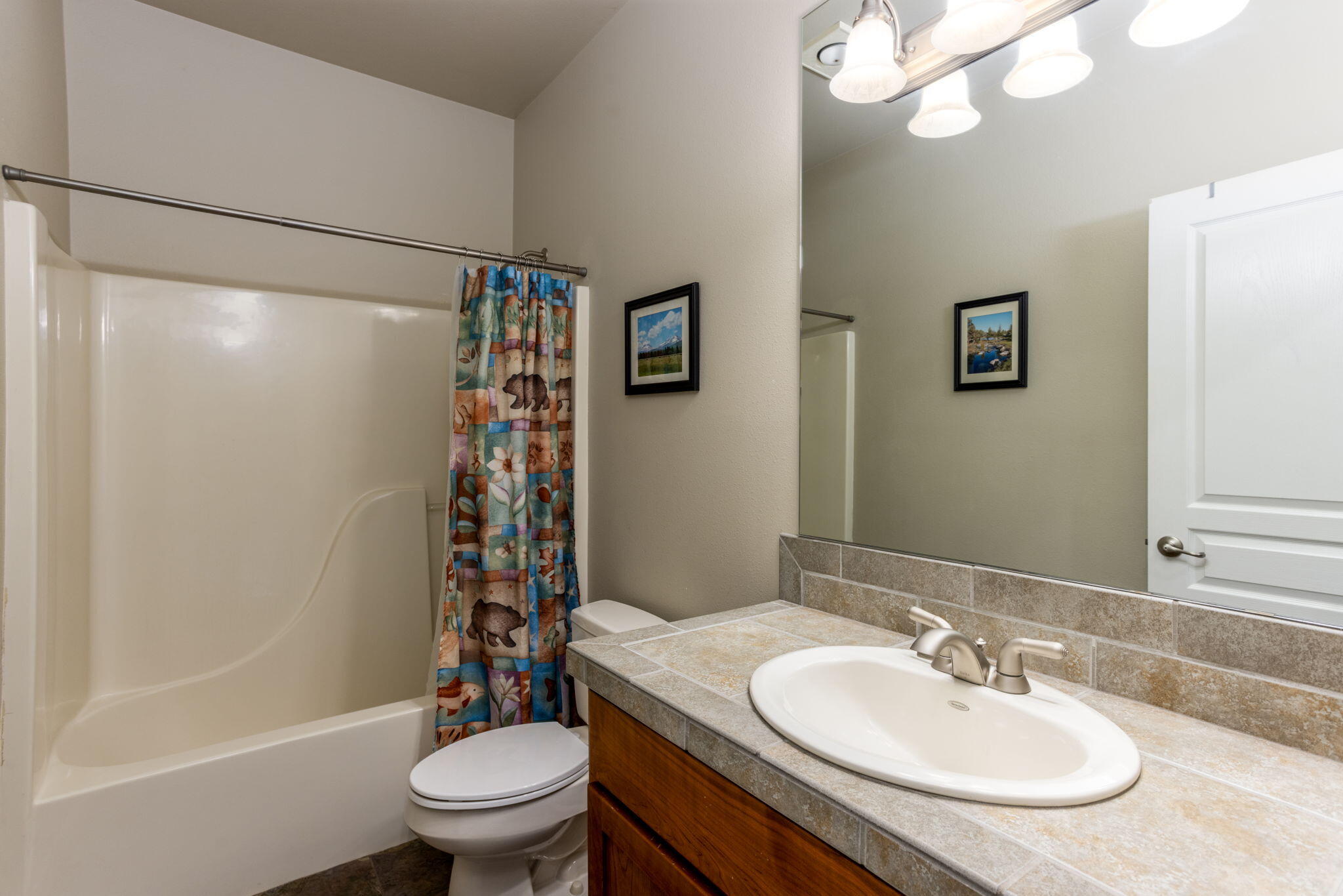 1246 Highland View Loop Redmond, OR 97756 - Photo 21 of 31 20-web-or-mls-1246 Highland View Loop-19
