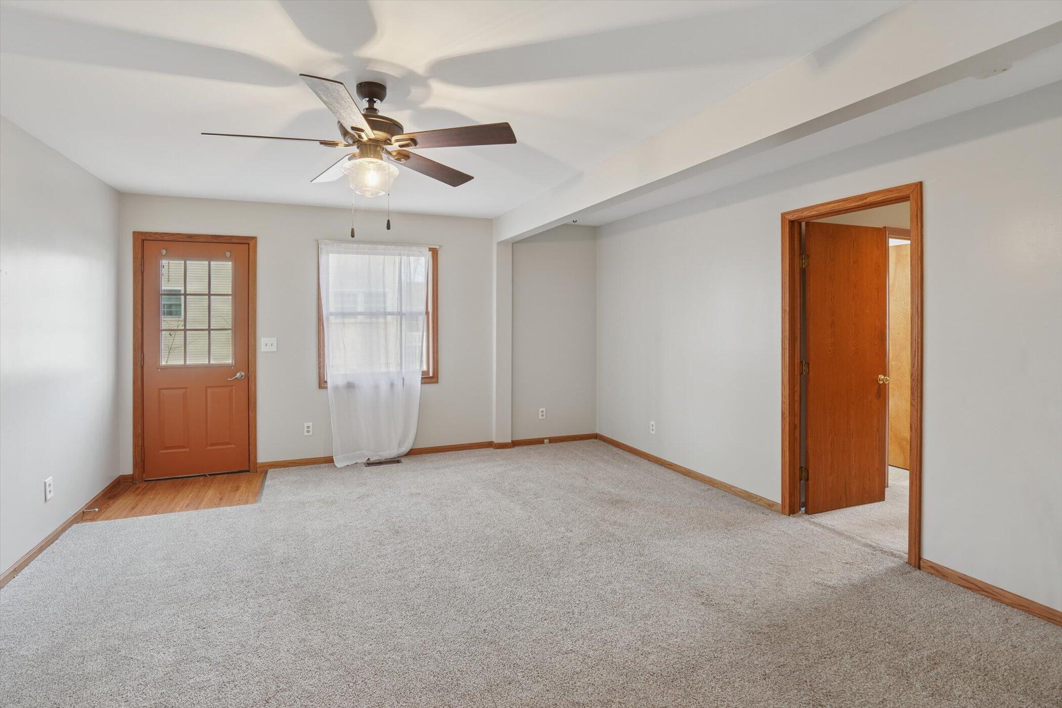 107 South Center Street Eaton Rapids, MI 48827 - Photo 20 of 34 25-107 S Center St-WindowStill-Photograp