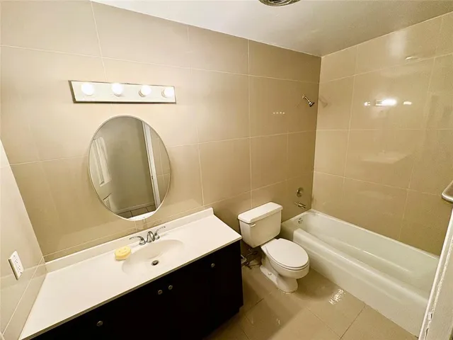 $4,185 | 7450 Southwest 15th Street, Plantation, FL 33317