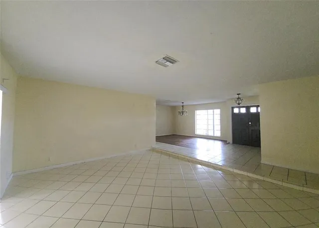$4,185 | 7450 Southwest 15th Street, Plantation, FL 33317