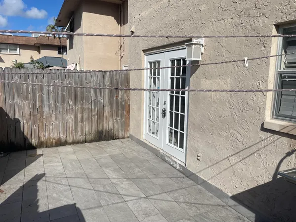 $2,200 | 7928 Kimberly Boulevard, Unit 203, North Lauderdale, FL 33068