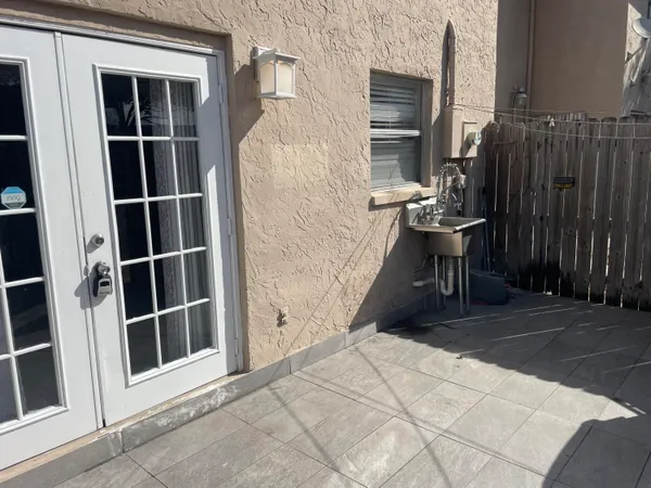 $2,200 | 7928 Kimberly Boulevard, Unit 203, North Lauderdale, FL 33068