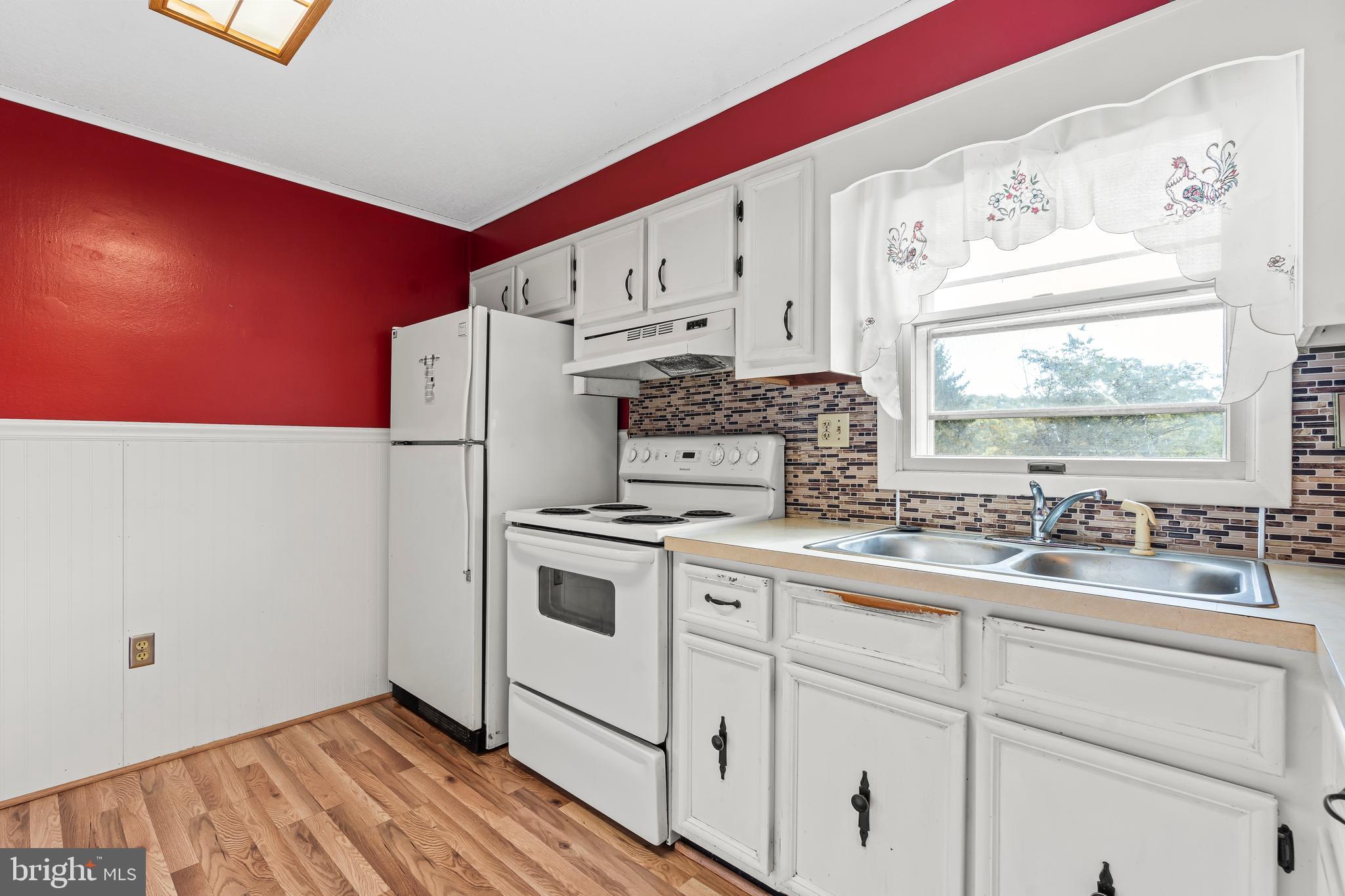 10976 Big Pool Road Big Pool, MD 21711 - Photo 20 of 43 Kitchen