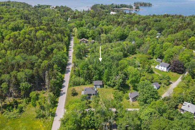 $100,000 | Lot 23 Map 39 Babbidge Road, Islesboro, ME 04848