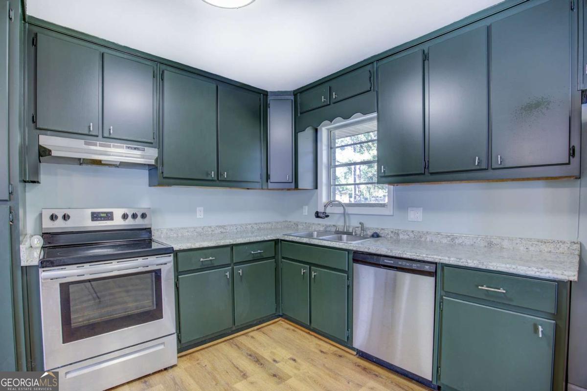 205 Emory Way Oxford, GA 30054 - Photo 11 of 27