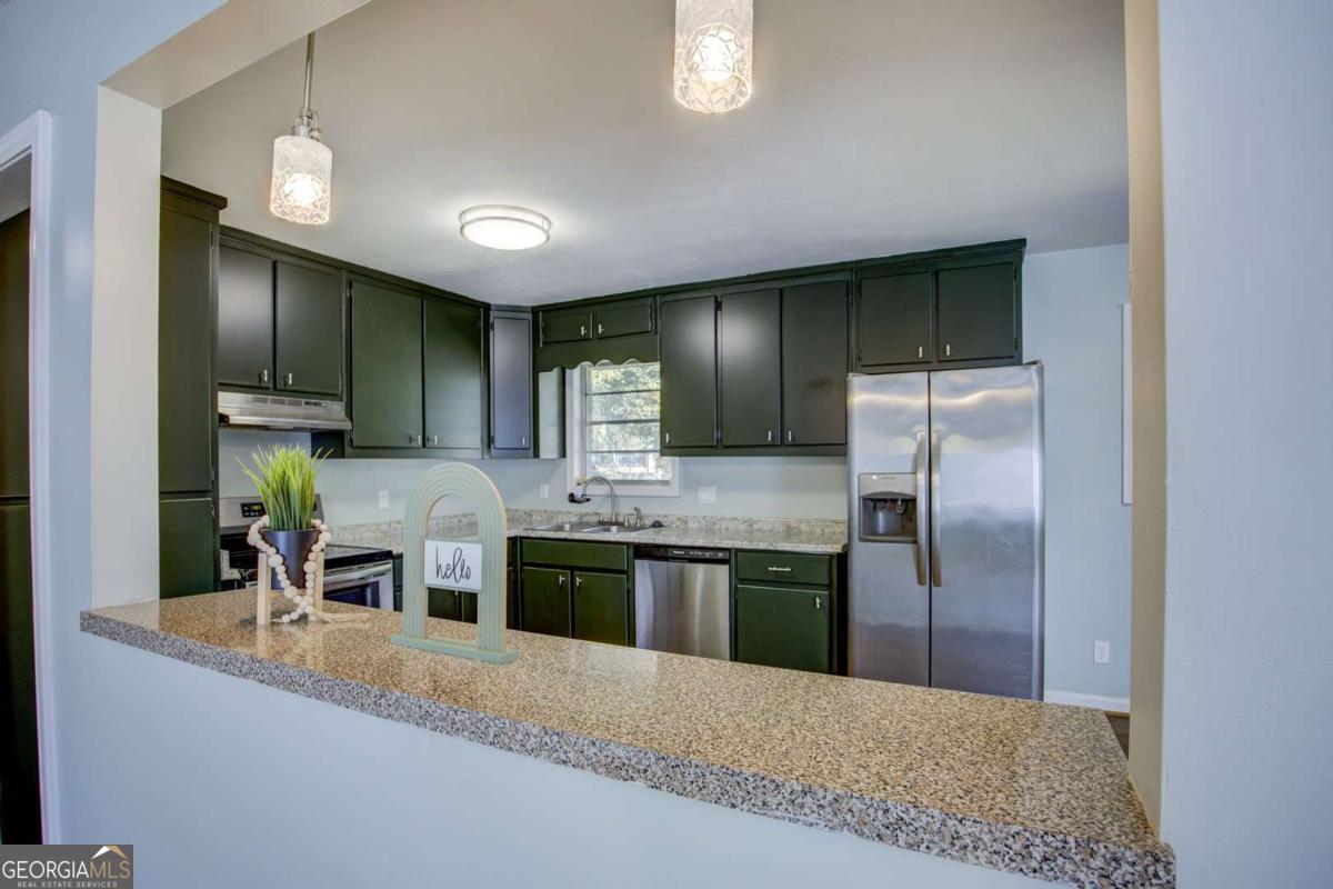 205 Emory Way Oxford, GA 30054 - Photo 12 of 27