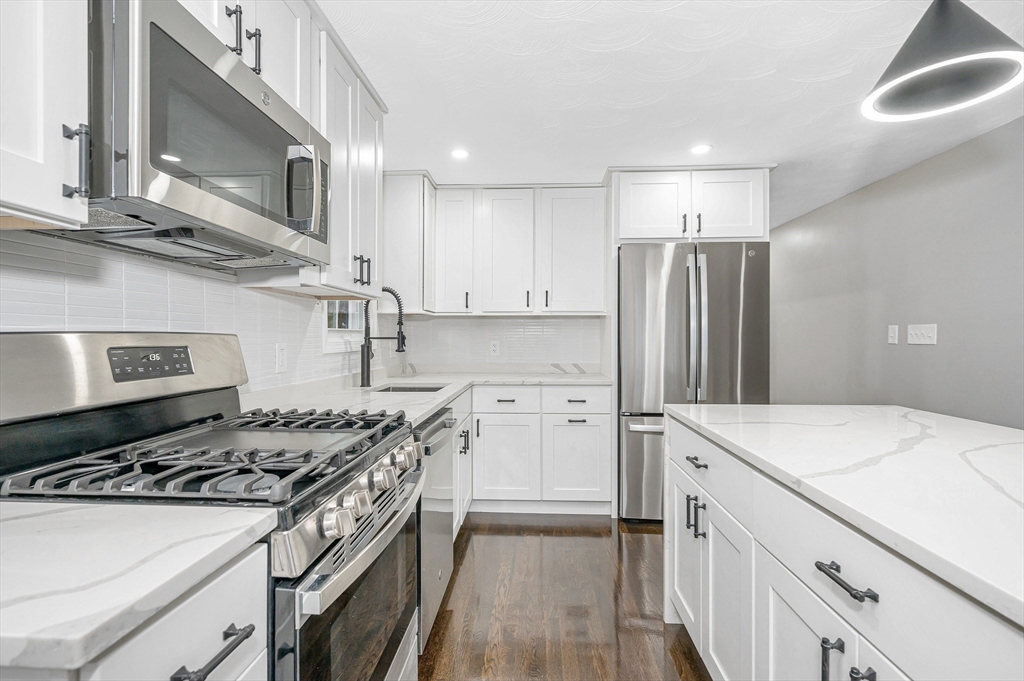 3 Derry Road Methuen, MA 01844 - Photo 13 of 42 Gallery Image 13