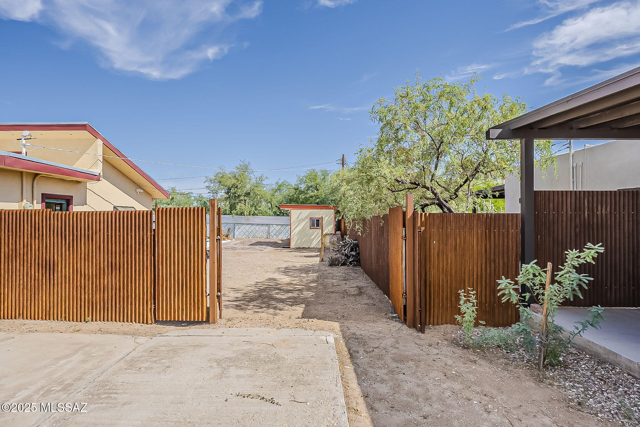 907 East Pastime Road Tucson, AZ 85719 - Photo 5 of 38 Gallery Image 5