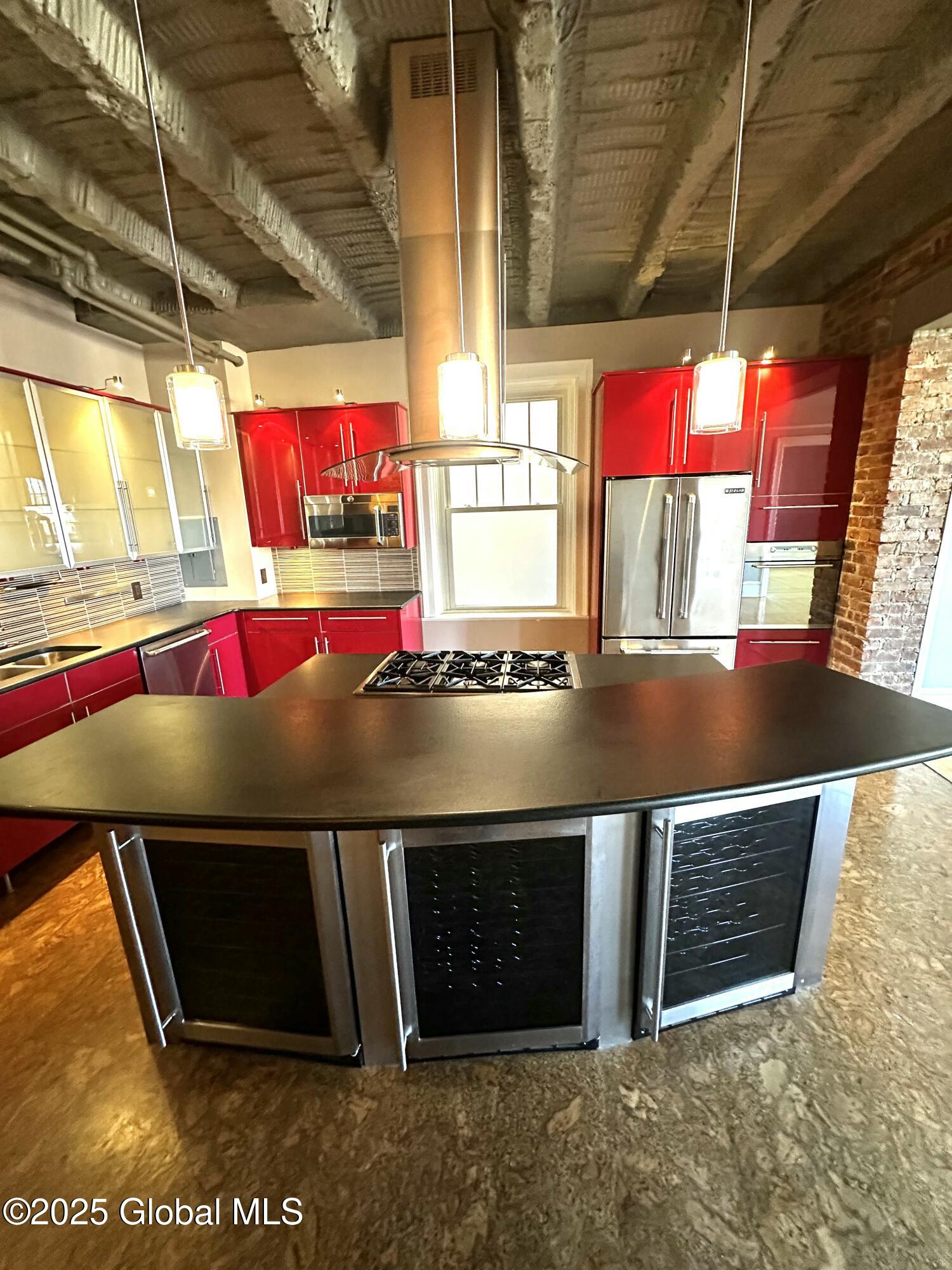 352 State Street, Unit 6A Albany, NY 12210 - Photo 13 of 29 IMG_7455