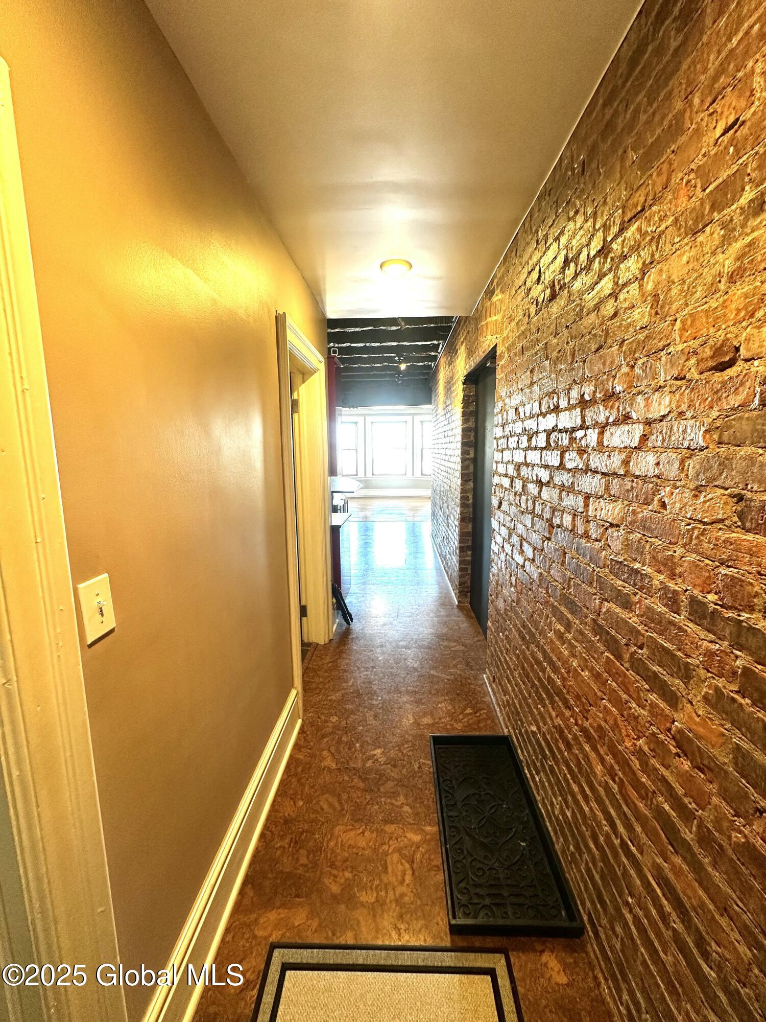 352 State Street, Unit 6A Albany, NY 12210 - Photo 7 of 29 IMG_7468