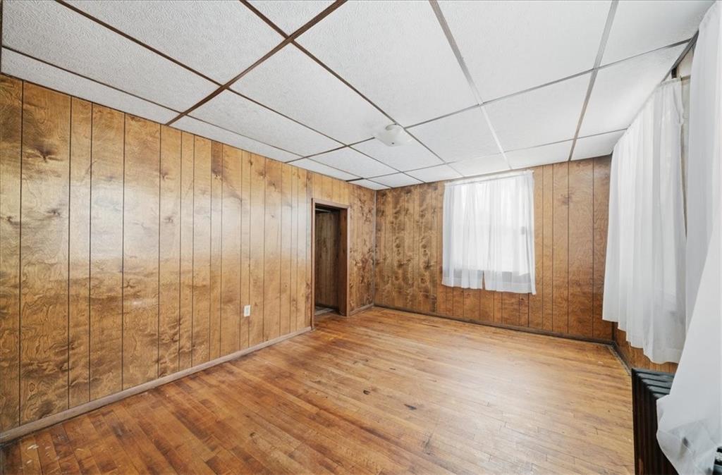 1060 Phillips Street Baden, PA 15005 - Photo 22 of 34