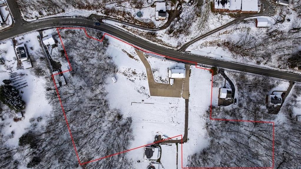 1060 Phillips Street Baden, PA 15005 - Photo 34 of 34 a view of a pathway of a building