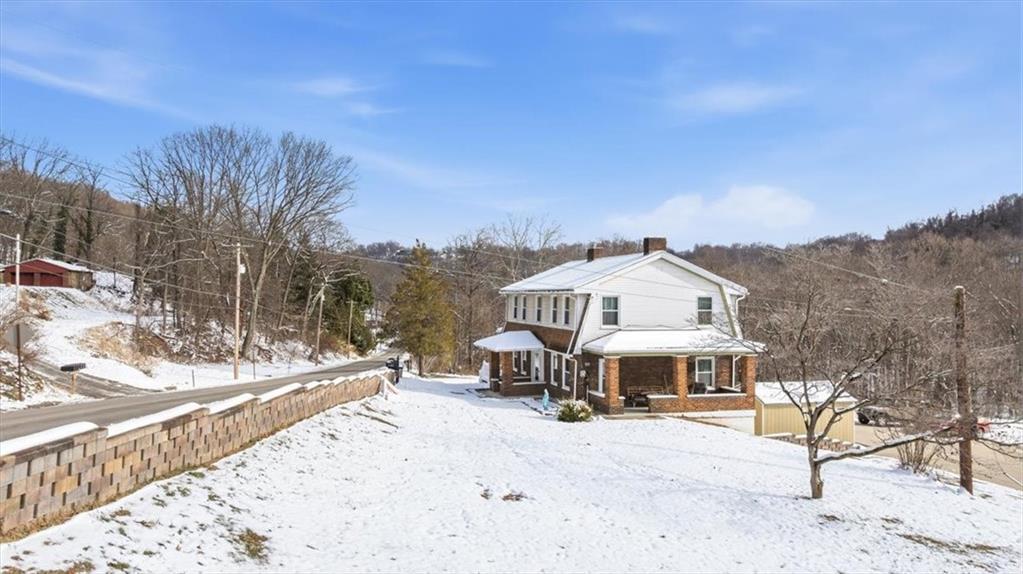 1060 Phillips Street Baden, PA 15005 - Photo 6 of 34