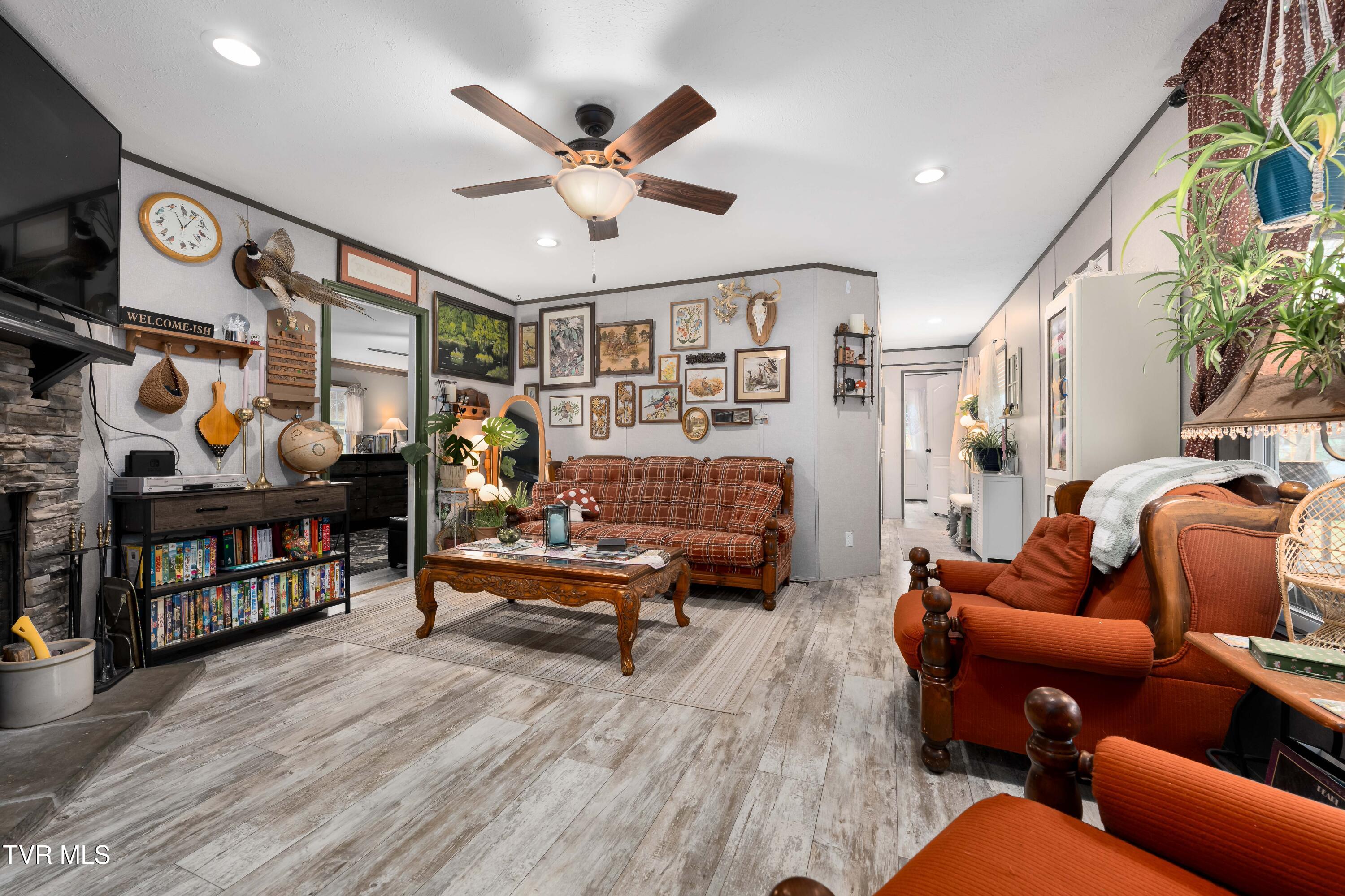 326 Grindstaff Road Butler, TN 37640 - Photo 19 of 53 326 Grindstaff Rd (35 of 59)