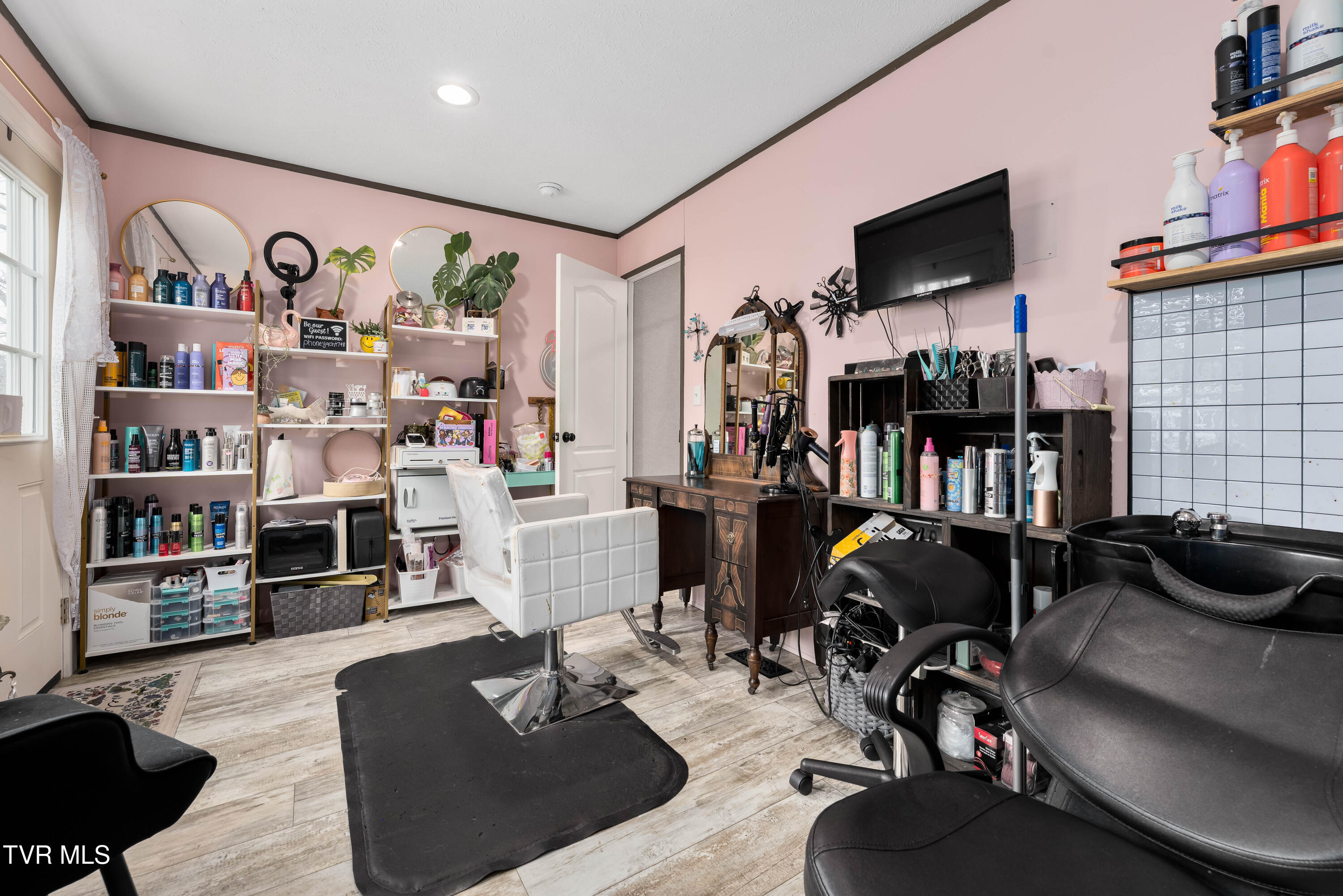 326 Grindstaff Road Butler, TN 37640 - Photo 36 of 53 326 Grindstaff Rd (52 of 59)