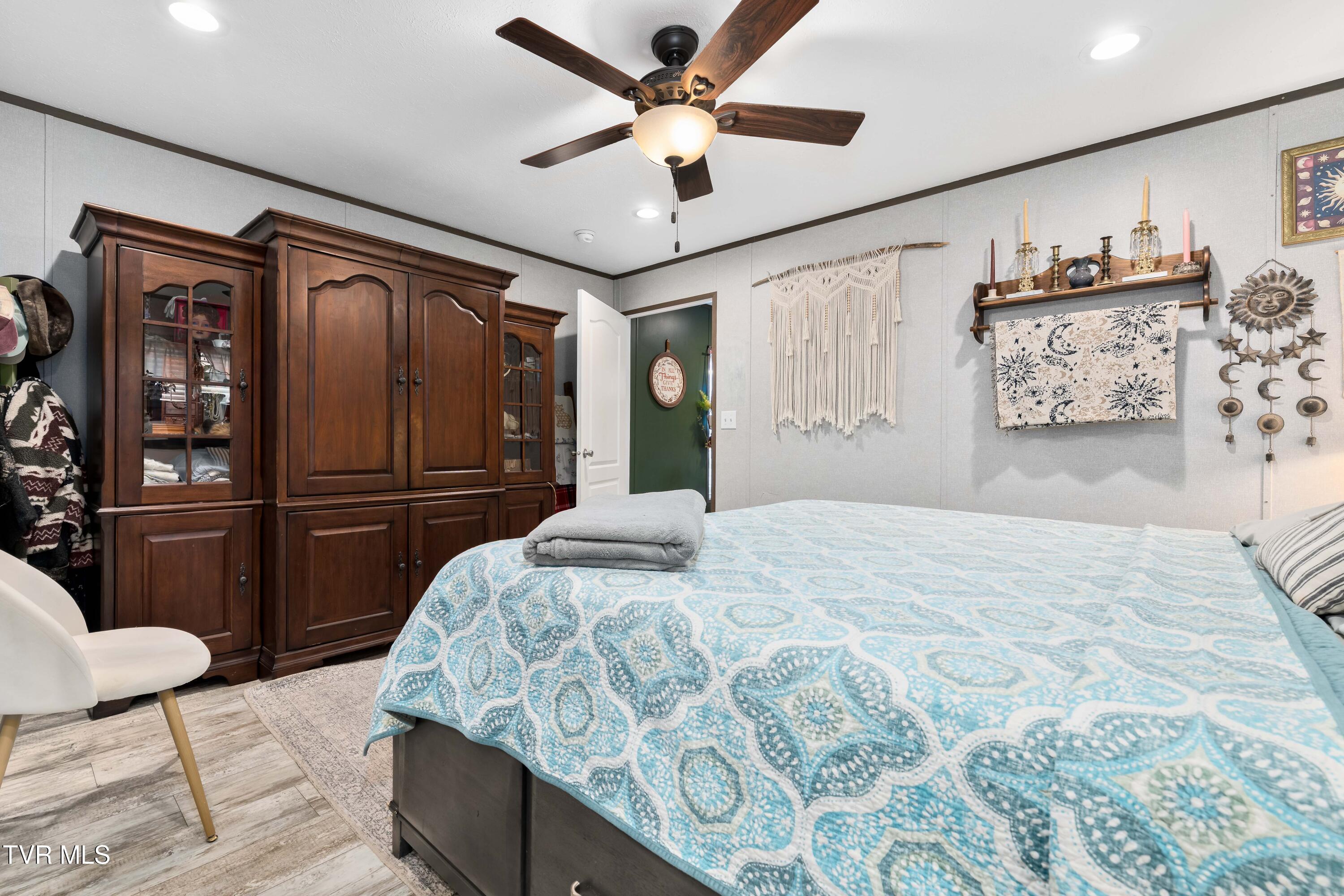 326 Grindstaff Road Butler, TN 37640 - Photo 38 of 53 326 Grindstaff Rd (54 of 59)