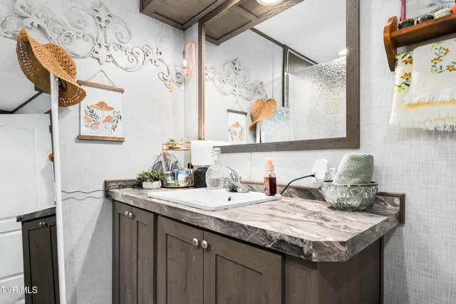 $229,000 | 326 Grindstaff Road, Butler, TN 37640