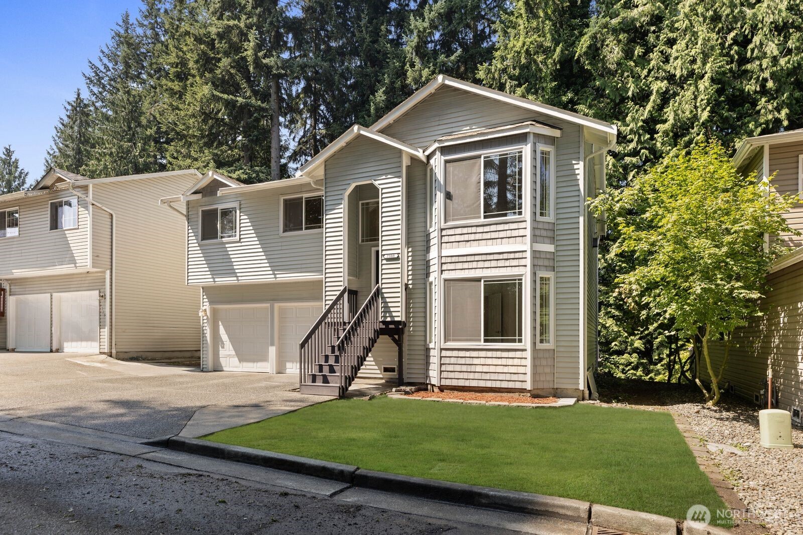 7508 Tyee Road Everett, WA 98203 - Photo 2 of 34 Gallery Image 2
