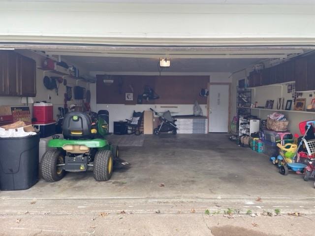 203 Morrill Street Iola, KS 66749 - Photo 2 of 14