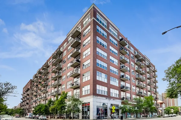 $2,750 | 6 South Laflin Street, Unit 523, Chicago, IL 60607