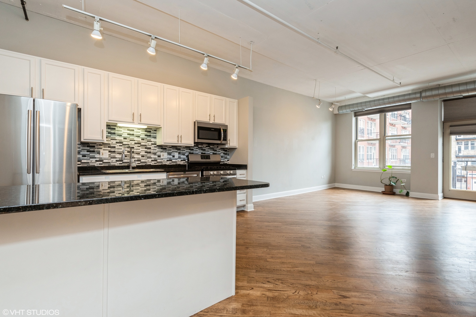 6 South Laflin Street, Unit 523 Chicago, IL 60607 - Photo 5 of 8