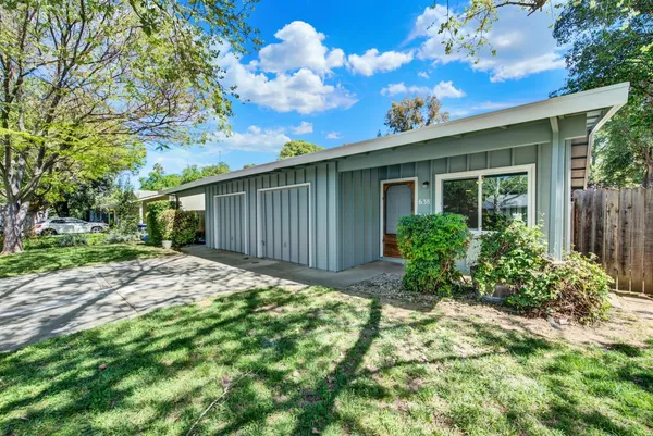 $885,000 | 638-640 Arthur Street, Davis, CA 95616
