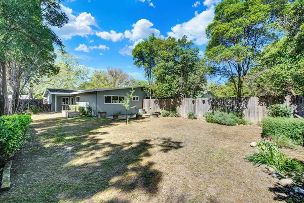 $885,000 | 638-640 Arthur Street, Davis, CA 95616