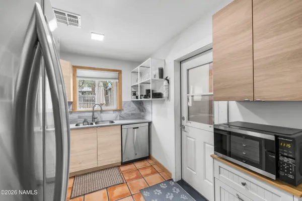 $465,000 | 219 East Zuni Drive, Flagstaff, AZ 86005