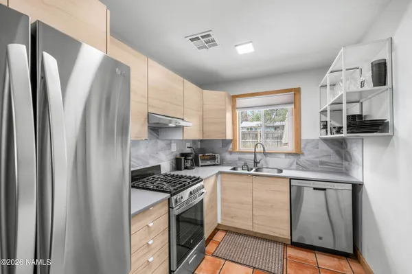 $465,000 | 219 East Zuni Drive, Flagstaff, AZ 86005