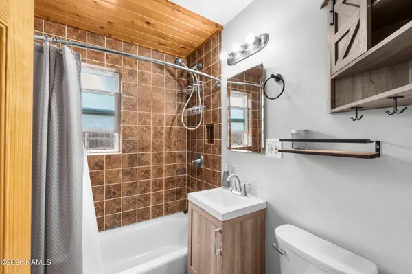 $465,000 | 219 East Zuni Drive, Flagstaff, AZ 86005