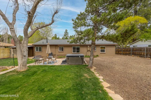 $465,000 | 219 East Zuni Drive, Flagstaff, AZ 86005