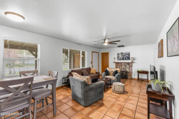 $465,000 | 219 East Zuni Drive, Flagstaff, AZ 86005