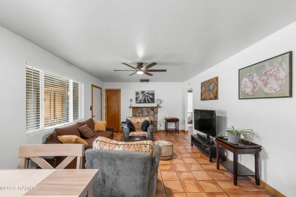 $465,000 | 219 East Zuni Drive, Flagstaff, AZ 86005