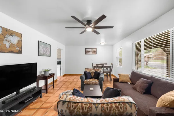 $465,000 | 219 East Zuni Drive, Flagstaff, AZ 86005