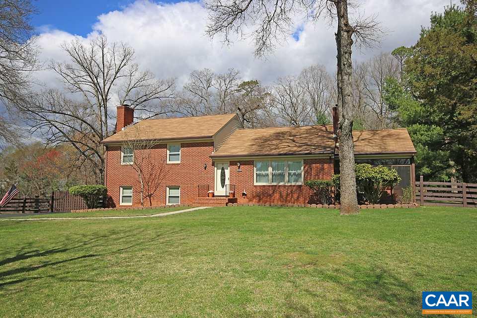 2709 Northfield Road Charlottesville, VA 22901 - Photo 32 of 32 a view of a building with a yard