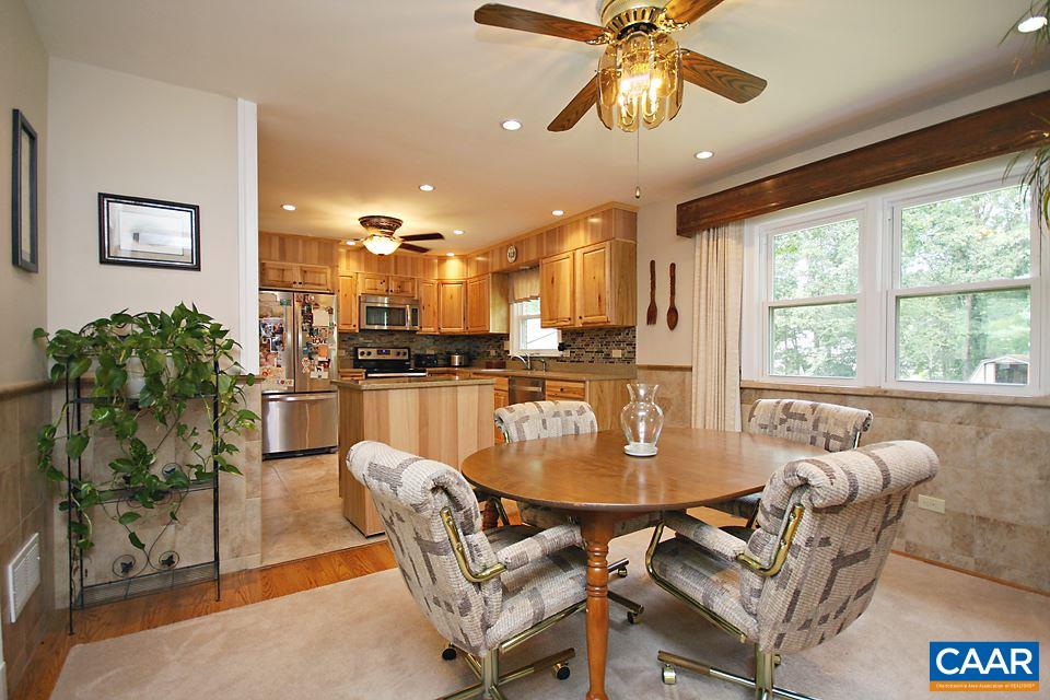 2709 Northfield Road Charlottesville, VA 22901 - Photo 6 of 32 a dining room with furniture and window