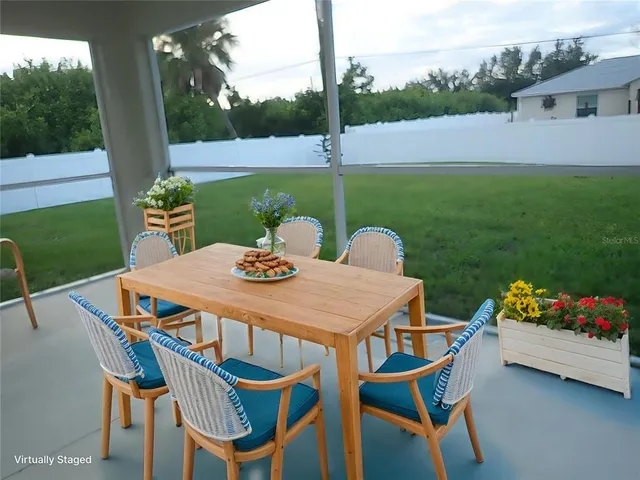 $2,300 | 11200 Chalet Avenue, Englewood, FL 34224