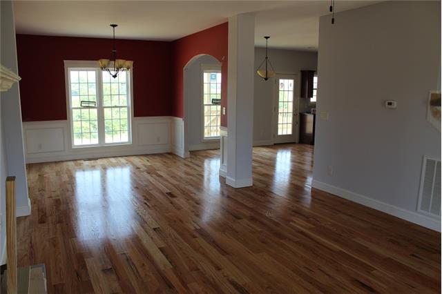 1627 Raven Road Clarksville, TN 37042 - Photo 3 of 14 Gallery Image 3