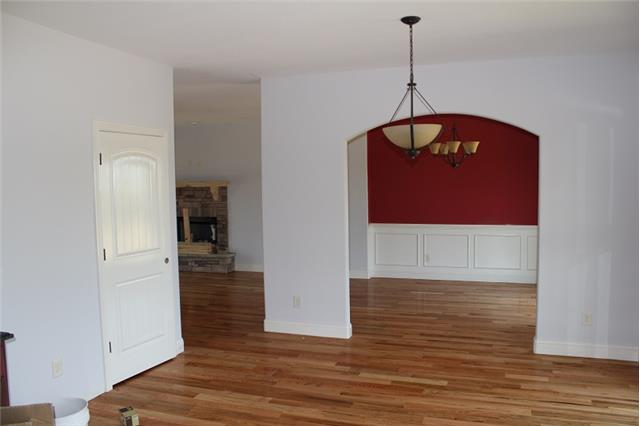 1627 Raven Road Clarksville, TN 37042 - Photo 6 of 14 Gallery Image 6