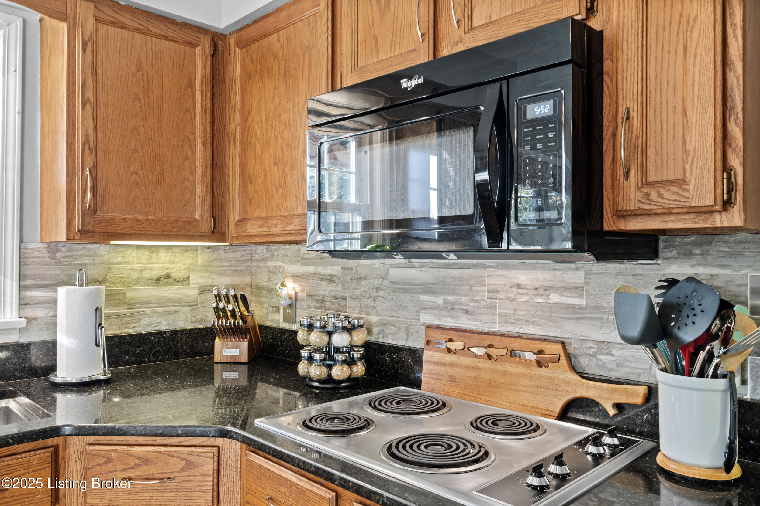 6614 Hollow Tree Road Louisville, KY 40228 - Photo 23 of 56 DSC07800