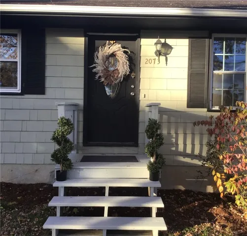 $490,000 | 2073 Plainfield Pike, Johnston, RI 02919