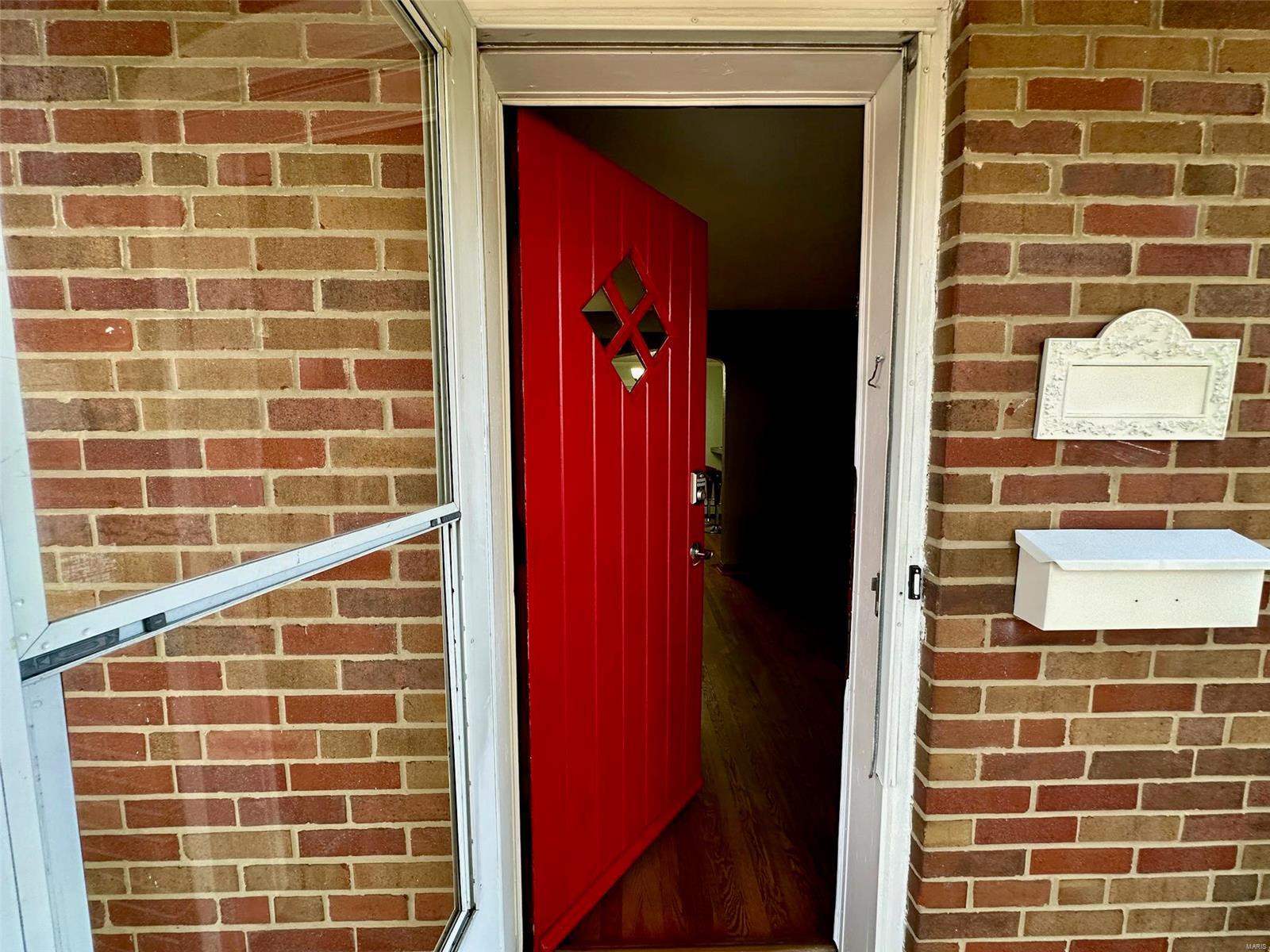 7004 Rhodes Avenue St. Louis, MO 63123 - Photo 3 of 25